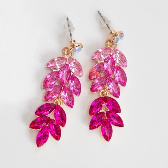 ✨Zara Ayla Pink Crystal Drop Earrings - Picture 1 of 4
